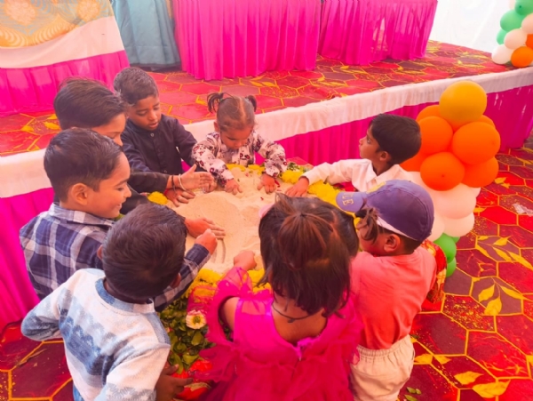 बालवाटिका नवारंभ उत्सव