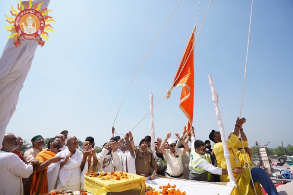 सूर्य मन्दिर का ध्वज आरोहण