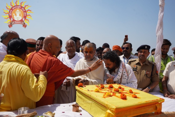 सूर्य मन्दिर का ध्वज आरोहण