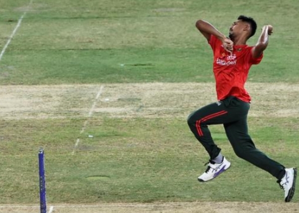 बांग्लादेशी तेज गेंदबाज मुस्तफिजुर रहमान