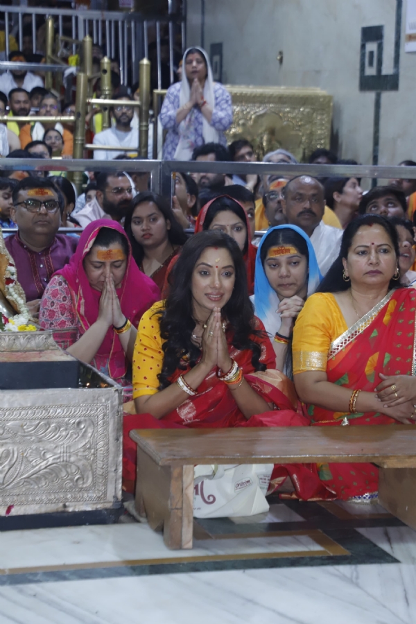 Ujjain: Rupali Ganguly visited Mahakal
