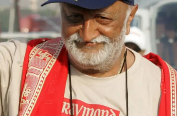 रेमंड समूह के पूर्व अध्यक्ष और पद्म भूषण से अलंकृत डॉ. विजयपत कैलाशपत सिंघानिया। फोटो - एक्स