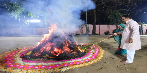 मुख्यमन्त्री भजनलाल-शर्मा प्रान्ते सुख-समृद्ध्योः कामनां कृतवान्