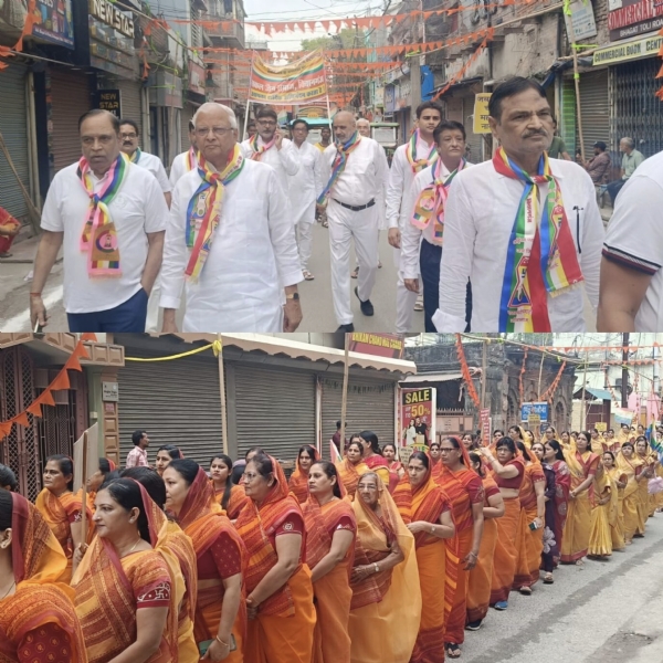 भगवान महावीर जयंती पर शहर में निकली भव्य शोभायात्रा, जियो और जीने दो का दिया संदेश