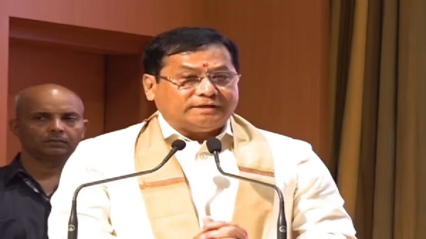 असम प्रदेश भाजपा मुख्यालय में संकल्प पत्र के विमोचन अवसर पर मंगलवार को उपस्थित संबोधित करते केंद्रीय मंत्री सर्बानंद सोनोवाल