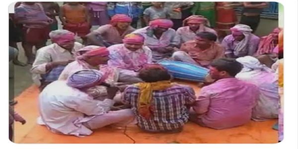 डीजे-कोलाहलेन अवरुद्धा: फाग-गीतानां निनादः ग्राम-चौपालश्च