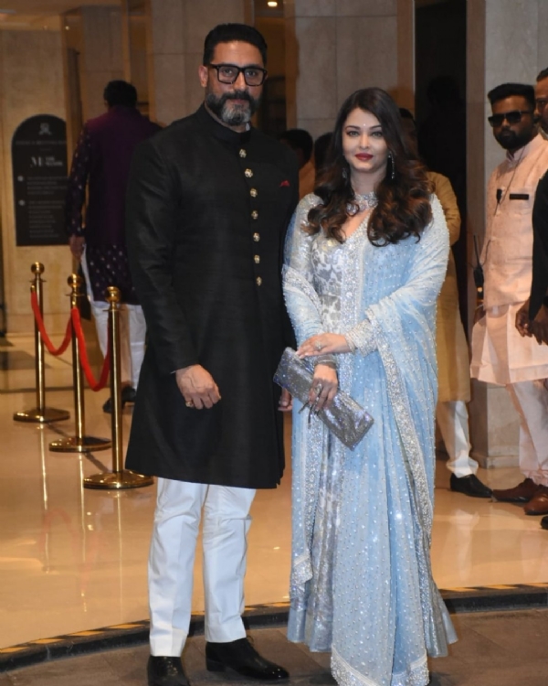 अभिषेक बच्चन