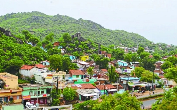 मदनमहल पहाड़ी