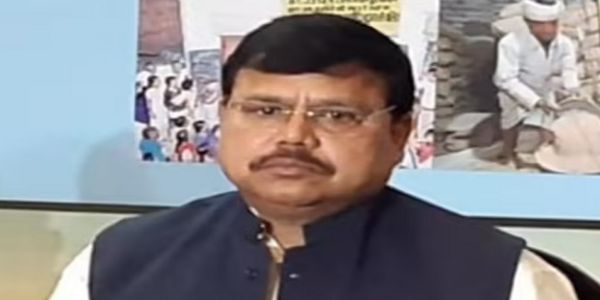 ग्वालियरनगरम् - ऊर्जा–मन्त्री तोमर: अद्य कूटक–संग्रहणार्थं पञ्च हलयन्त्राणि प्रदास्यति