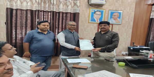 बधिर-दिव्यांगानां कृते बेरा-यन्त्रस्थापनाय आग्रहः, सीएमओ प्रति आवेदन-पत्रं समर्पितम्