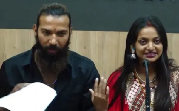 मोनालिसा और फरहान मोनालिसा और फरहान