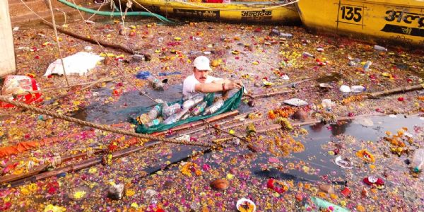 जल संसाधन दिवस : जल संरक्षणमेव न्यूनीजायमानस्य जलस्रोतसः समाधानम्