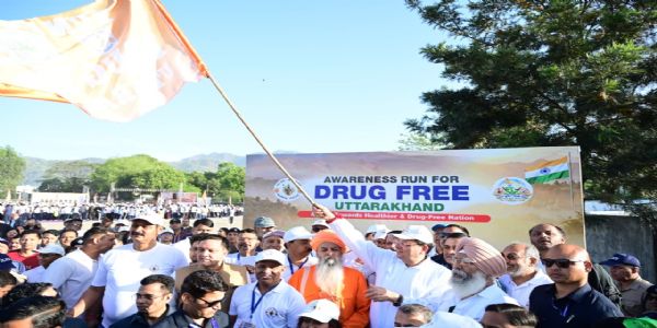 रन फॉर अवेयरनेस” यात्रायै मुख्यमंत्री दर्शितवान् हरितध्वजम्