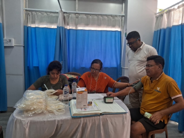 पूर्वांचल जनकल्याण समिति द्वारा रक्तदान शिविर