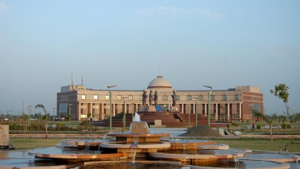 गौतम बुद्ध विश्वविद्यालय