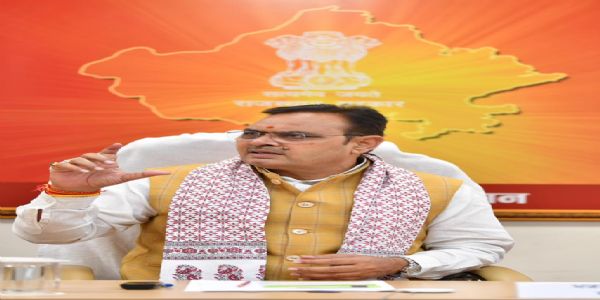 अम्बेडकर जयंत्यां मुख्यमंत्री अददात् शुभकामनाः