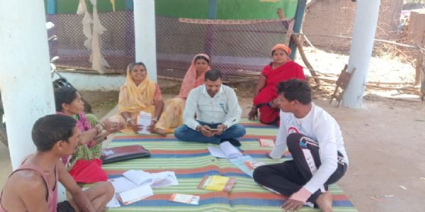 मोबाइल एप आधारितेन सर्वेक्षणेन कमार जनजातेः विकासाय लप्स्यते नूतनदिङ्