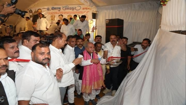 विधानसभा अध्यक्ष ने वार्ड-26 में किया लगभग 3.5 करोड़ रुपए के विकास कार्यों का भूमिपूजन व लोकार्पण विधानसभा अध्यक्ष ने वार्ड-26 में किया लगभग 3.5 करोड़ रुपए के विकास कार्यों का भूमिपूजन व लोकार्पण