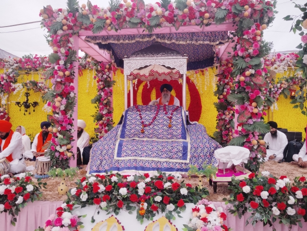 कार्यक्रम के दौरान लिया गया छायाचित्र कार्यक्रम के दौरान लिया गया छायाचित्र