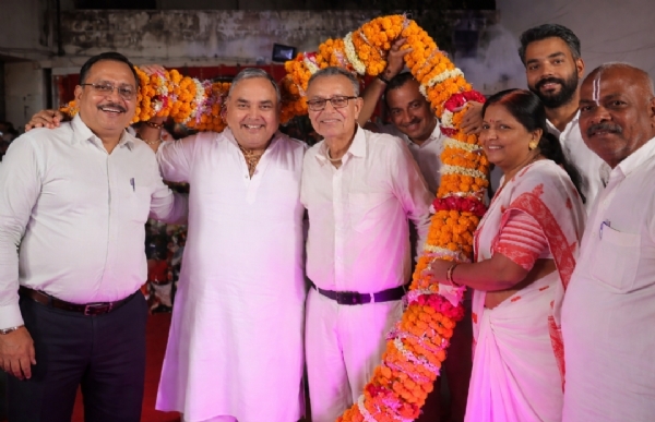 कार्यक्रम के दौरान लिया गया छायाचित्र