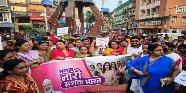 नारीशक्ति-वन्दन-अधिनियम-समर्थने महिलाभिः नरेंद्रमोदी-महाभागं प्रति कृतज्ञता प्रकटिता