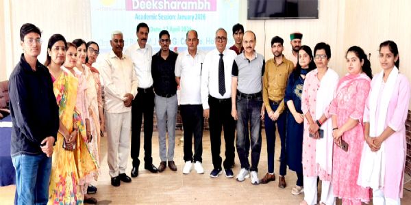 यूओयूद्वारा व्यक्तित्व निर्माणं गुणवत्तापूर्णं शिक्षां प्रति दत्तं बलम्