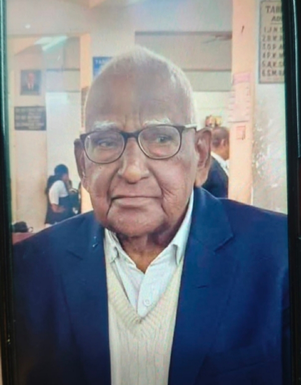 वरिष्ठ अधिवक्ता पीएन गोप का