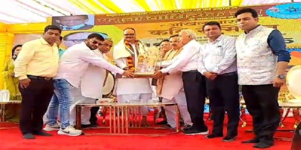 महिलानां प्रगतौ बाधकः जातो विपक्ष : ब्रजेश पाठकः