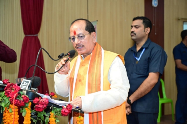 सारण में उपमुख्यमंत्री विजय कुमार सिन्हा ने सुनी जनता की फरियाद