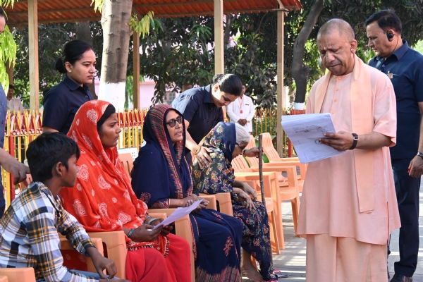 करीब 100 लोगों की समस्याएं सुनकर दिया भरोसा, हर समस्या का कराएंगे सन्तुष्टिपरक निस्तारण*