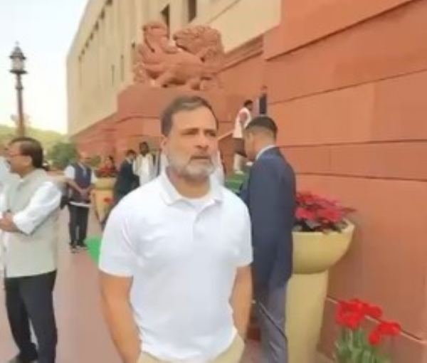 राहुल गांधी