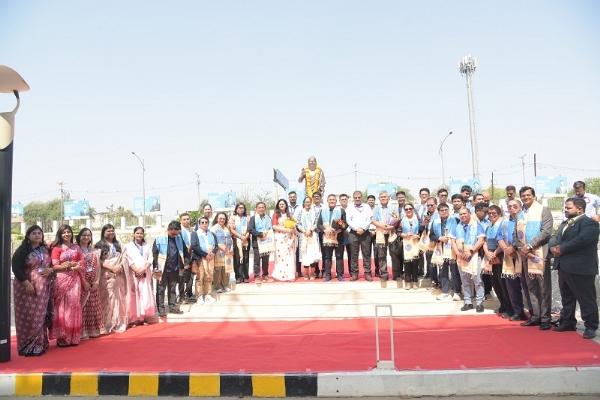 फिलीपींस के 24 सदस्यीय प्रतिनिधिमंडल ने ग्लोबल स्किल पार्क का किया भ्रमण