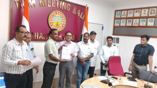 मंडल रेल प्रबंधक तरुण हुरिया