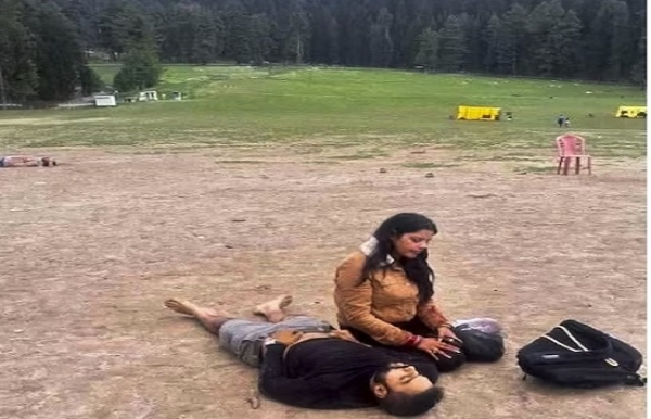 पहलगाम में हुए आतंकी हमले के पीडित (फाइल फोटो)।