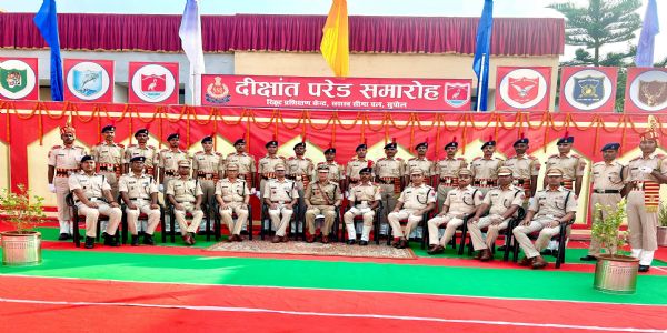 वर्दी राष्ट्रस्य सुरक्षाऽखंडतासम्मानयोः प्रतीक : डीआईजी