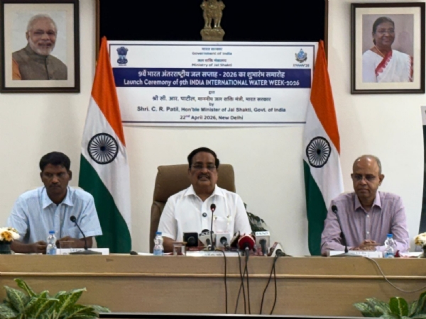 श्रम शक्ति भवन में आयोजित कार्यक्रम में केंद्रीय जल शक्ति मंत्री सीआर पाटिल ने इंडिया इंटरनेशनल वाटर वीक 2026 का शुभारंभ किया।