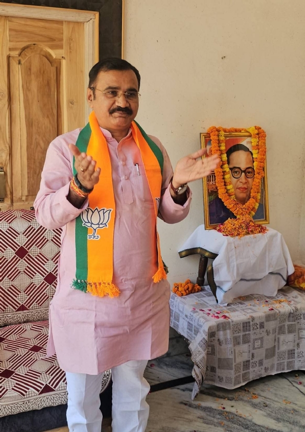 भाजपा काशी क्षेत्र अध्यक्ष दिलीप पटेल