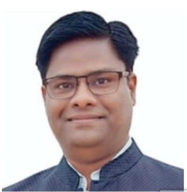 डॉ. कमलेश्वर सिंह