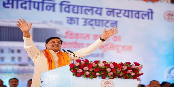 अस्माकं संस्कृतौ मातारो-भगिन्यः सर्वोपरि, तेभ्यस्तदीयान् अधिकारान् दापयितुं सर्वकारः प्रतिबद्धः -मोहनयादवः