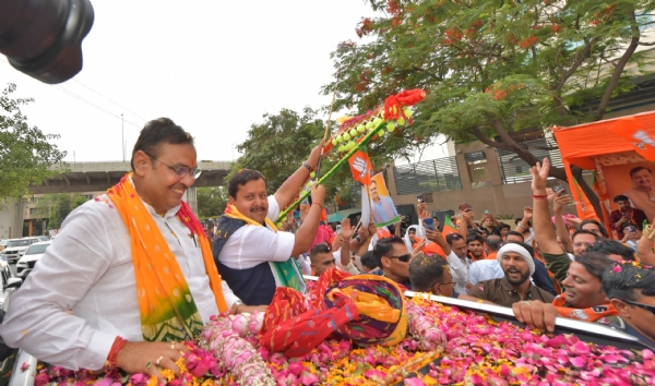 बीजेपी कार्यकर्ताओं-नेताओं ने भाजपा राष्ट्रीय अध्यक्ष नितिन नवीन के स्वागत में बिछाए पलक-पावड़े