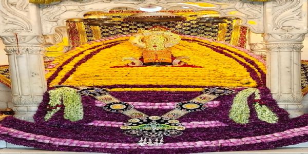 श्याम-मन्दिरस्य दशमः स्थापना-दिवसः मानितः, मोहिनी-एकादश्यां अखण्ड-ज्योतिः प्रज्वलिता