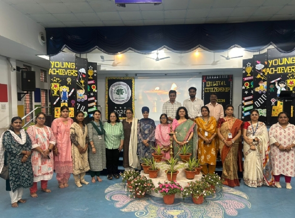 गुलमोहर हाई स्कूल में स्मार्ट डिजिटल सिटिजनशिप कार्यक्रम आयोजित