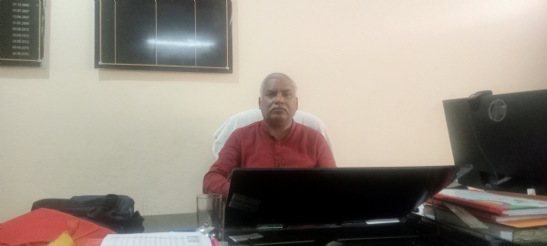 प्रयागराज के मुख्य पशु चिकित्साधिकारी डॉ शिवनाथ यादव