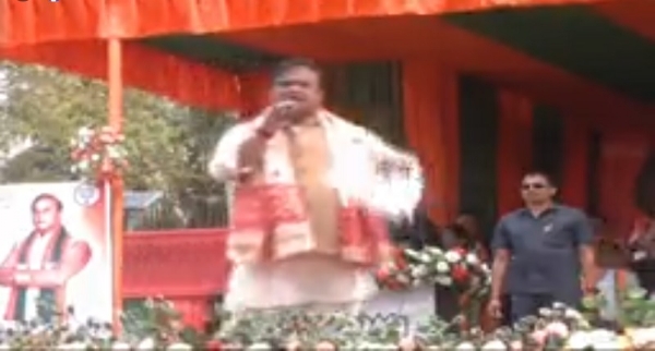 असमः बंगाईगांव जिला के अभयापुरी विधानसभा क्षेत्र में रविवार को चुनावी सभा को संबोधित करते मुख्यमंत्री डॉ. हिमंत बिस्व सरमा