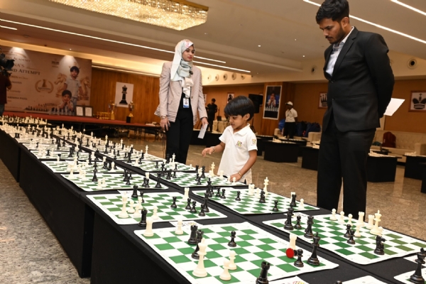 कोंडा श्रेयांश मुरली कृष्ण पटेल ने शतरंज की दुनिया में रचा इतिहास कोंडा श्रेयांश मुरली कृष्ण पटेल ने शतरंज की दुनिया में रचा इतिहास