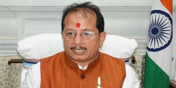 आन्दोलनकारिभ्य: राजस्व-अधिकारिभ्य:– अन्तिम-संचेतना, १० अप्रैलपर्यन्तं कार्यं प्रतिनिवर्तयन्तु - विजय-सिन्हा