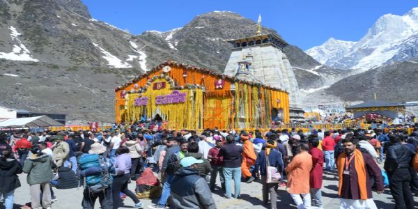 केदारनाथ धाम्नो यात्रायाम् आगमिष्यमाण श्रद्धालुषु अभूतपूर्वः उत्साहः