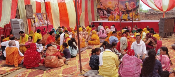 फोटो।  कुंडी गायत्री महायज्ञ में चार बालकों का हुआ उपनयन संस्कार