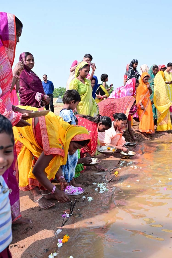 रायपुर के महादेव घाट स्थित हाटकेश्वर महादेव मंदिर परिसर में आयोजित “सोमनाथ स्वाभिमान पर्व