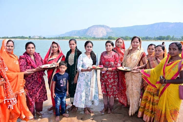 रायपुर के महादेव घाट स्थित हाटकेश्वर महादेव मंदिर परिसर में आयोजित “सोमनाथ स्वाभिमान पर्व